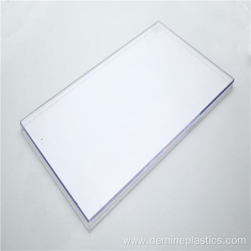 Standard size 4'x8' clear polycarbonate plastic panel